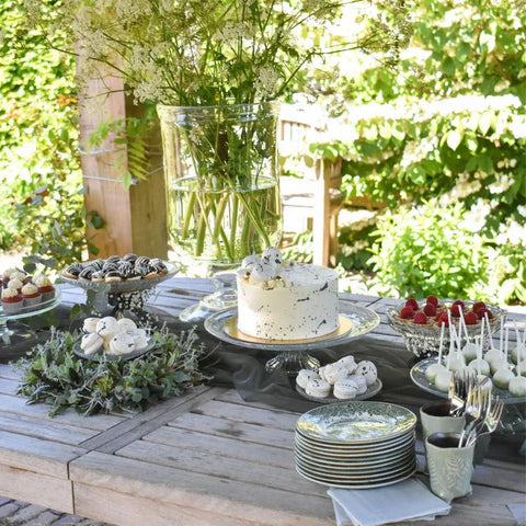 Greenery Box: Cake & Sweets (50 personen) - Sweet Vibes