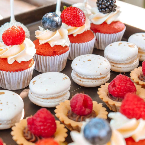Rustieke Box: Cake & Sweets (100 personen) - Sweet Vibes