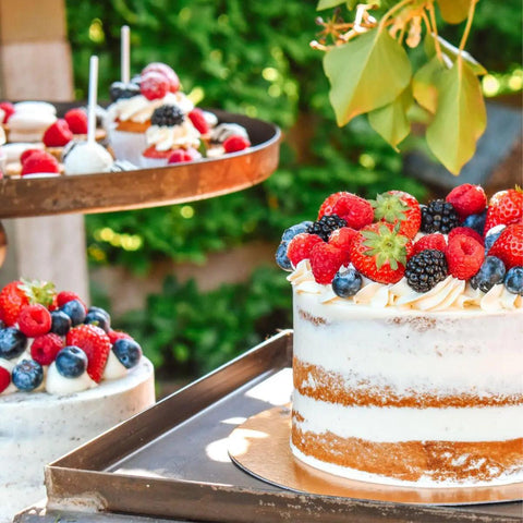 Rustieke Box: Cake & Sweets (100 personen) - Sweet Vibes