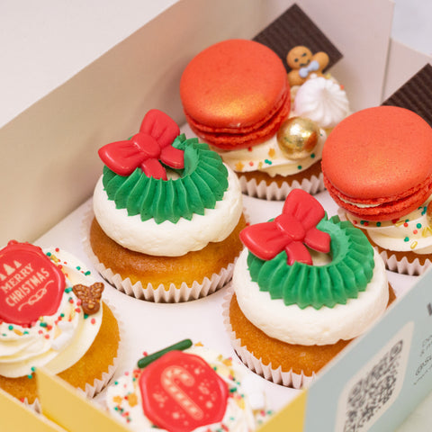 Christmas Deluxe Cupcake Box