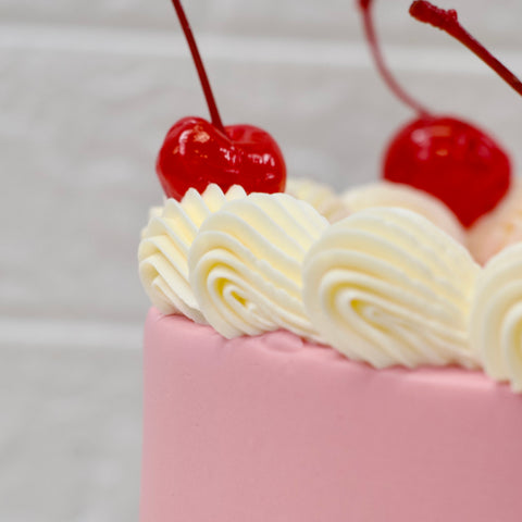 Pink Cherry Taart – Roze Vintage Taart met Kersen