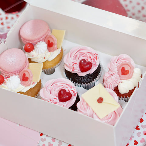 Valentine Cupcakes (6 pieces)