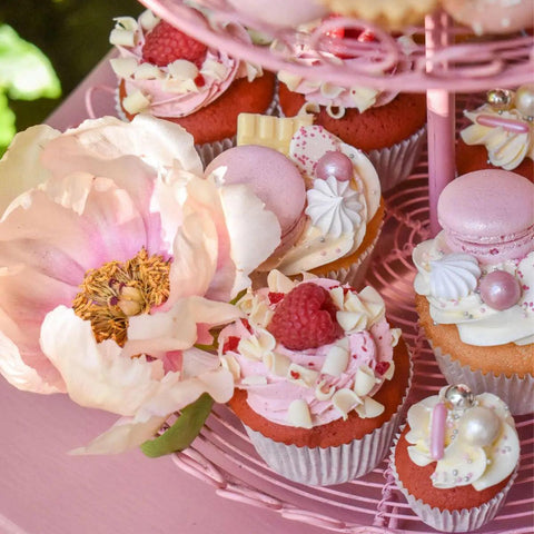 Pink Lush Box: Cake & Sweets (50 personen) - Sweet Vibes
